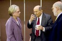 Jeannie Oakes and Lou Harris