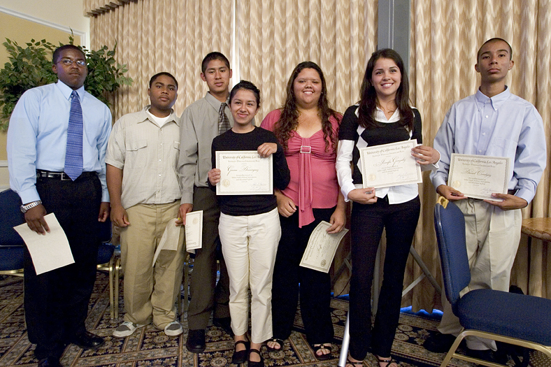 2004 Summer Seminar students after their presentations.